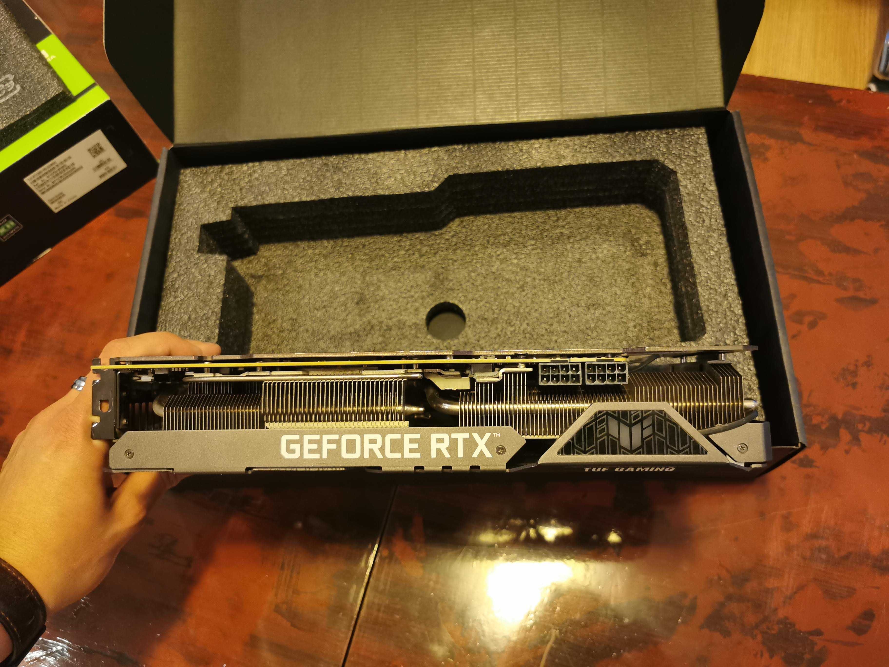 Asus TUF Gaming RTX 3080 10GB GDDR6X, 320-bit с оригинална кутия