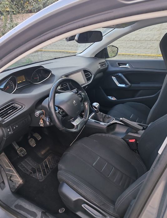 vand Peugeot 308 an 2015 euro 6