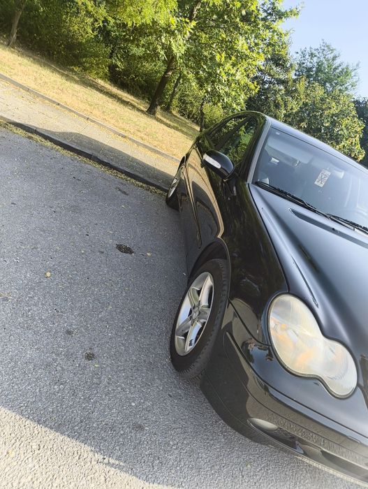 Mercedes c220 w203