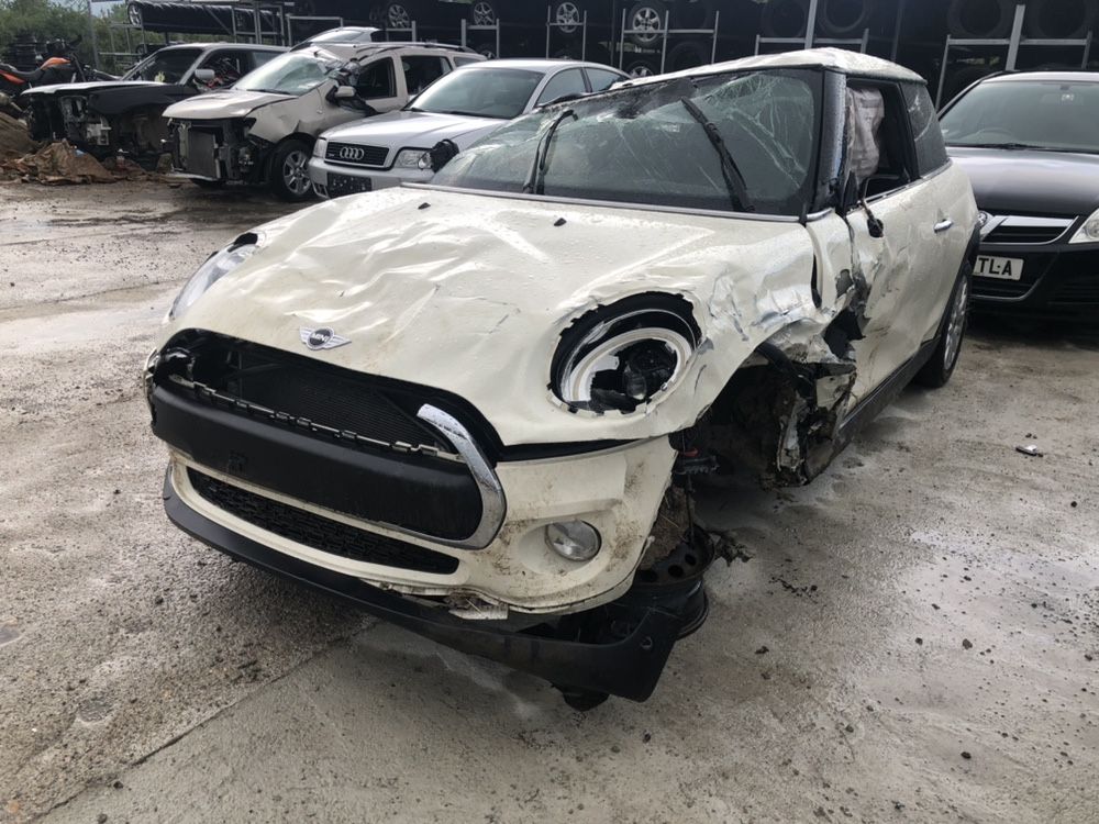 Mini Cooper 1.2 бензин 2015 за части