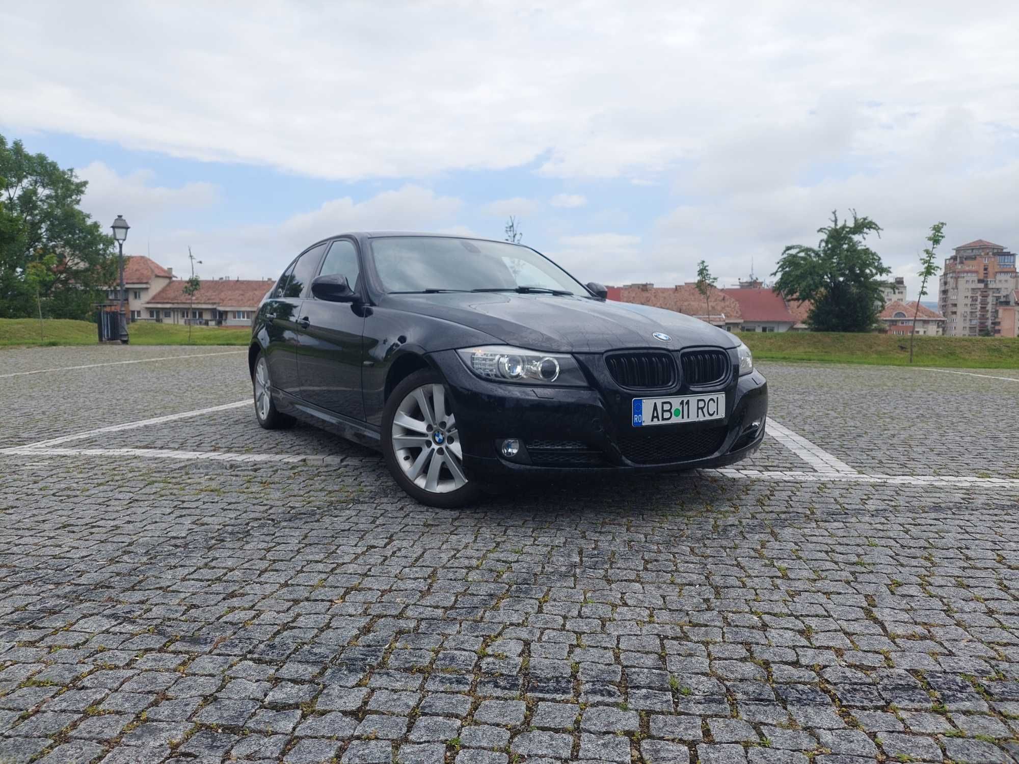 BMW Seria 3 e90 318i LCi 2010