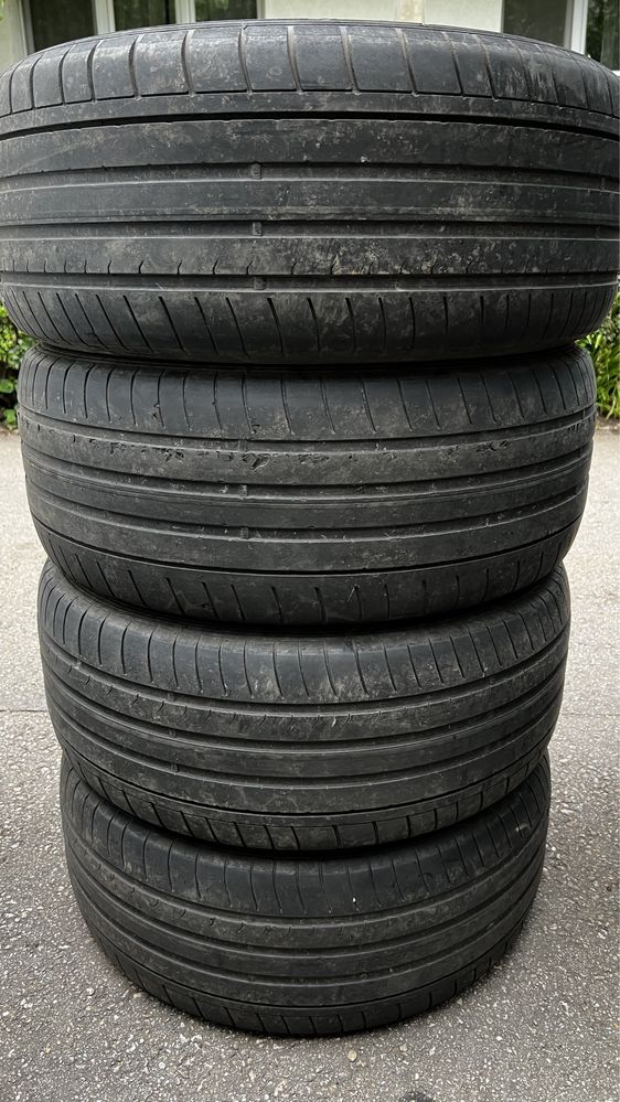 Anvelope de vara runflat Dunlop 245/50 R18