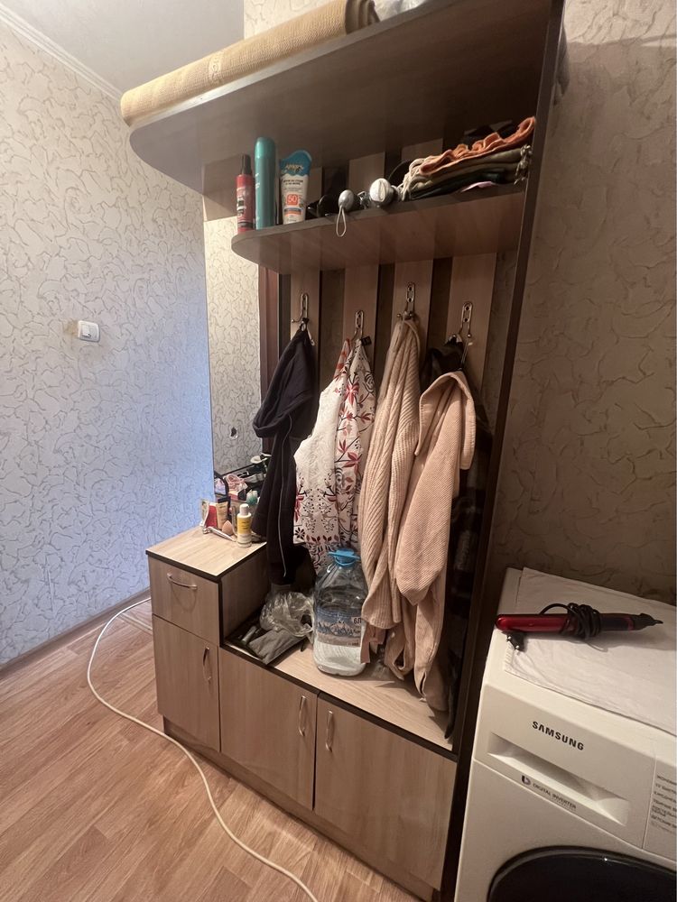 Продам прихожку очень хорошем состяний
