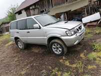 Nissan terano 2 piese