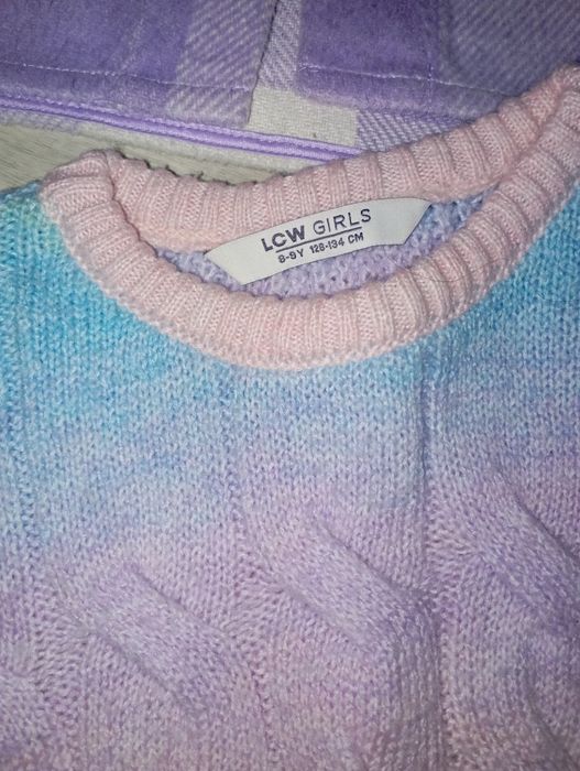 Лот пуловери и връхни дрехи за момиче