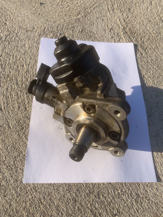 Pompa înalt presiune CBDC passat b6 motor 2.0 tdi 81 kw