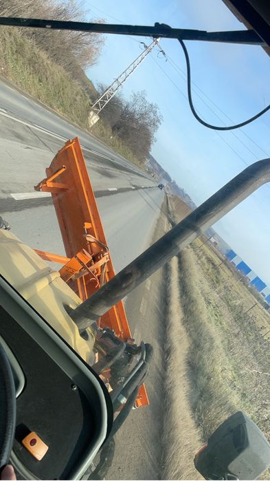 Lama zapada buldoexcavator CAT caterpillar