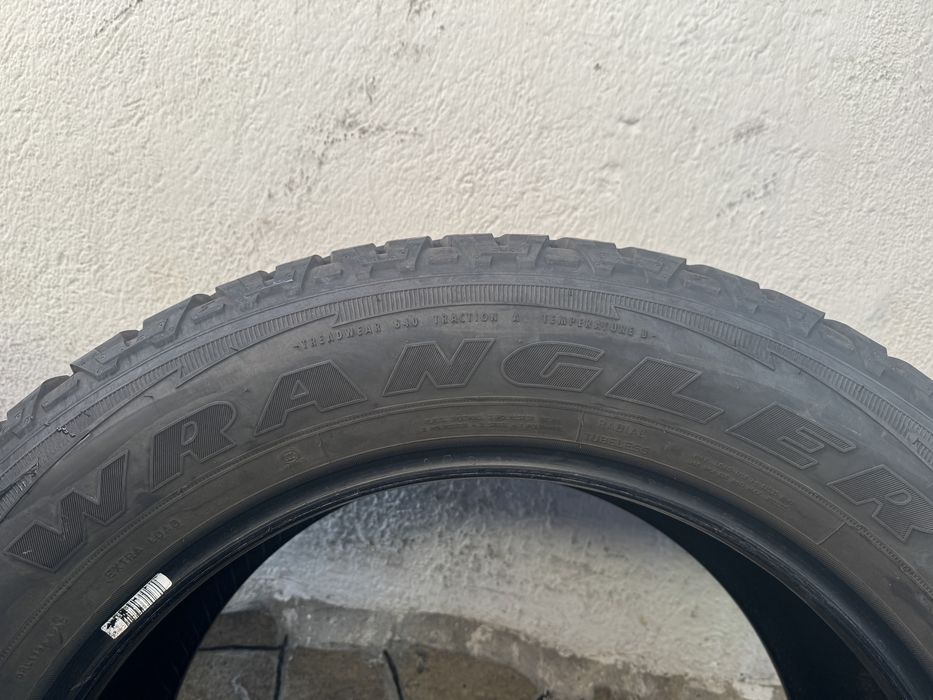 255 60 20 Goodyear