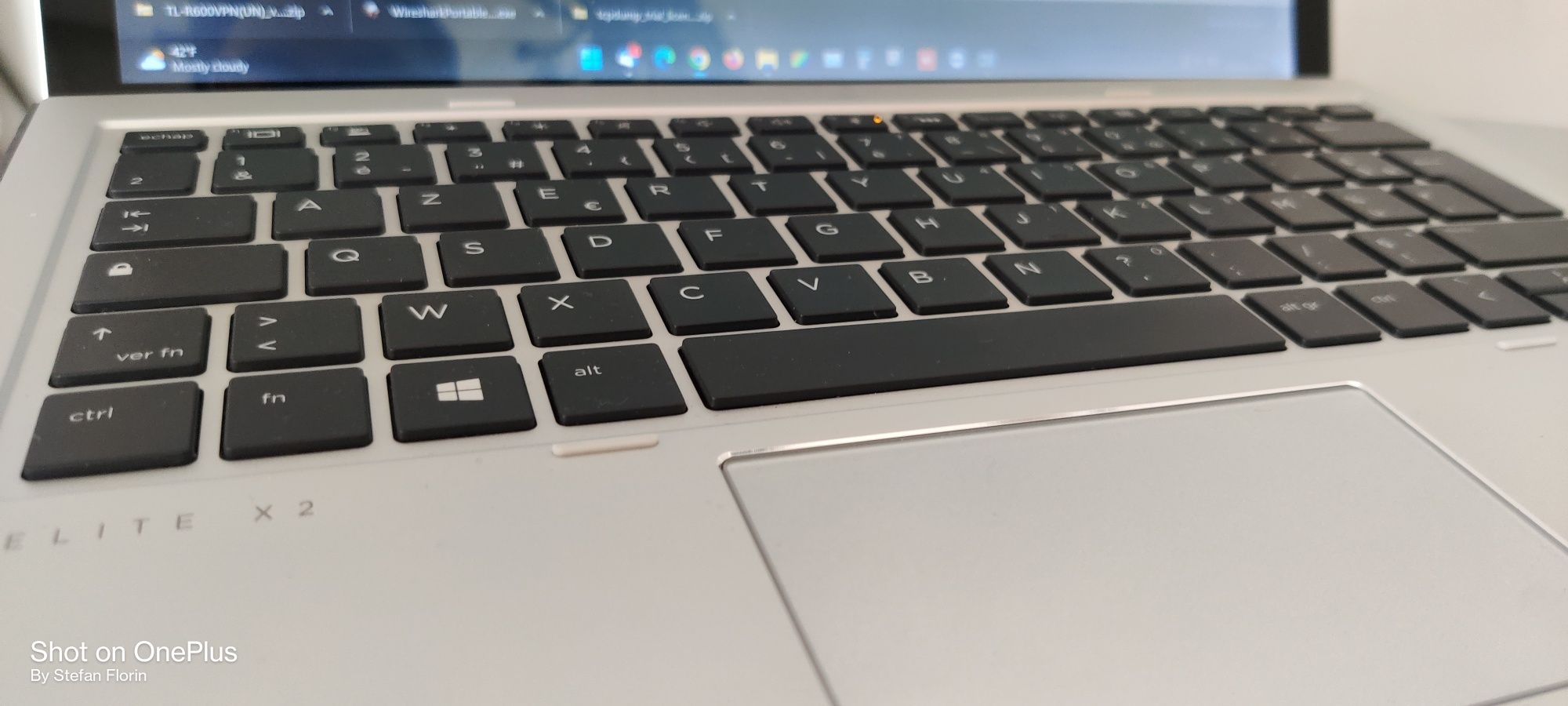 HP ELITE X2 - I5 - laptop touchscreen și tableta cu Windows