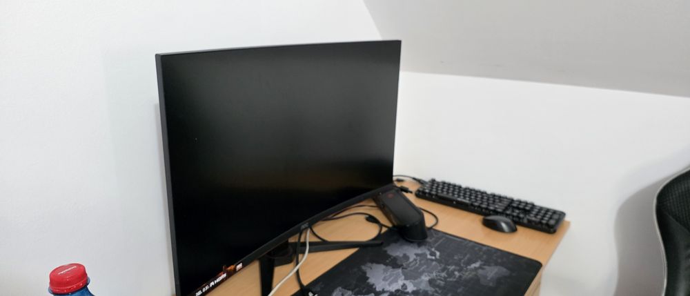 Monitor Gaming Curbat WLED VA AOC 31.5", Full HD (1920x1080), 240Hz