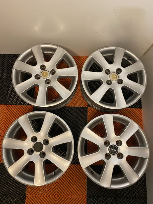 Jante aluminiu 4x100 Dacia Logan , Sandero , Dokker , Clio pe 15