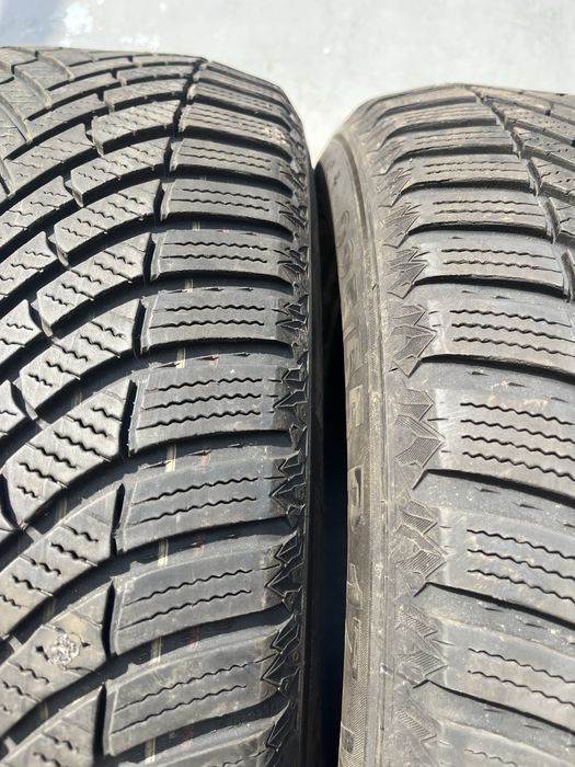 2 бр. зимни гуми 225/55/17 Semperit DOT 2122 5,5 mm