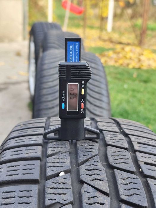 Jante Volvo 16 Anvelope M+S