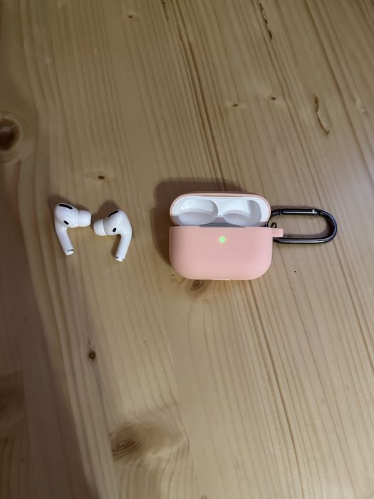 AirPods PRO+husa roz +++