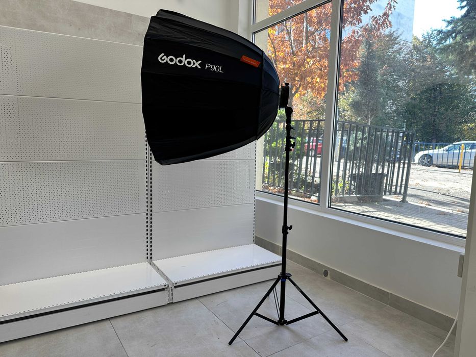 Godox P90L параболичен дълбок софтбокс 90см с Bowens монтаж