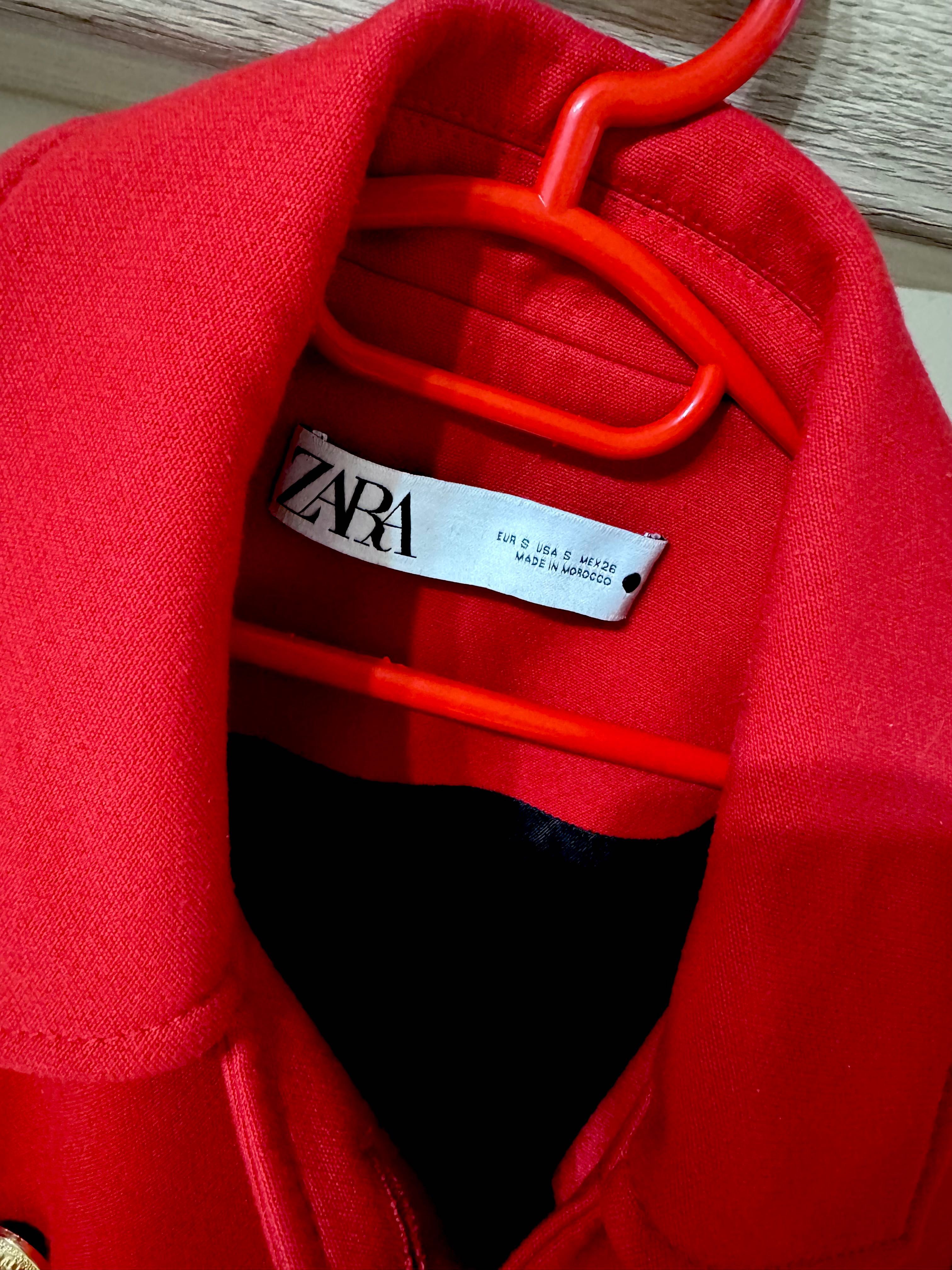 ZARA redingotă paltonaș roșu mar.S
