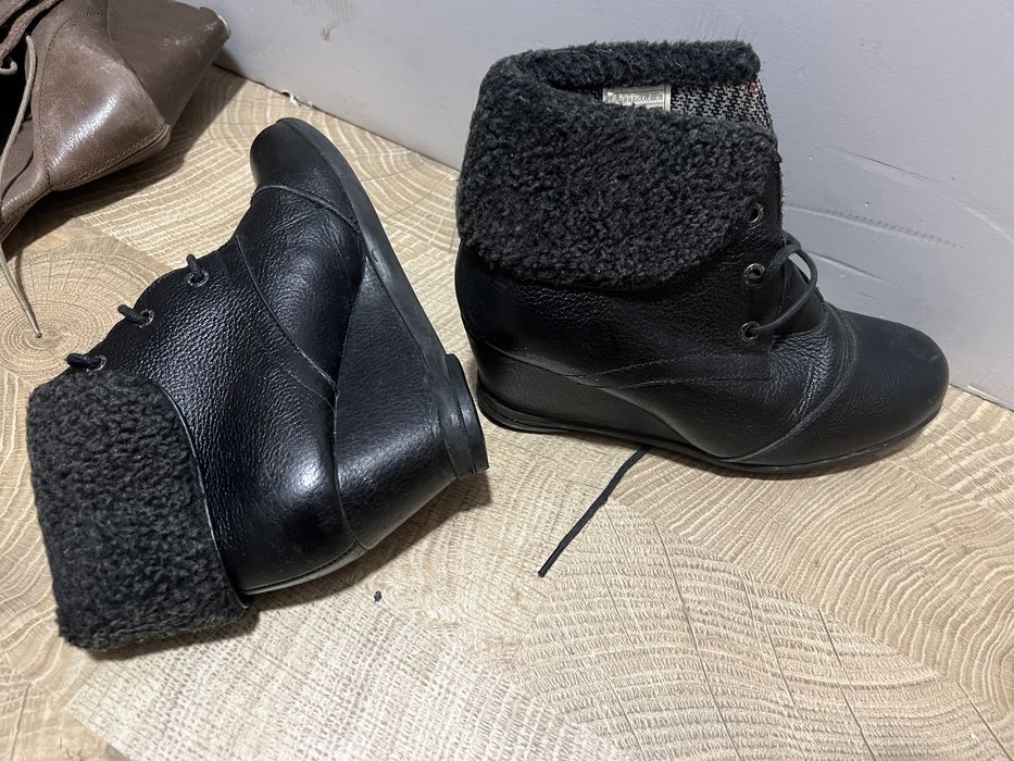 Ghete/ pantofi piele naturala marime 38-39