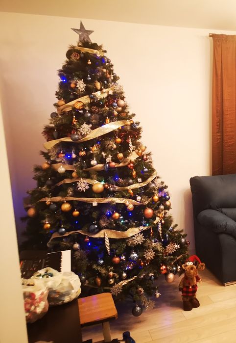 Brad artificial 240cm