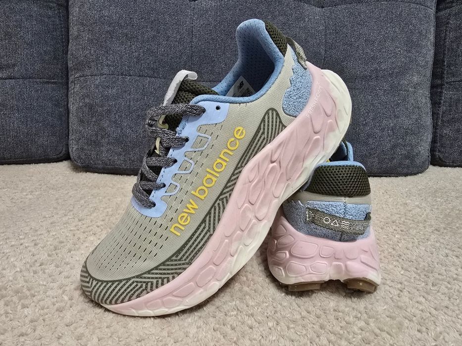 New Balance nr 41 int 26 cm preț 350 lei