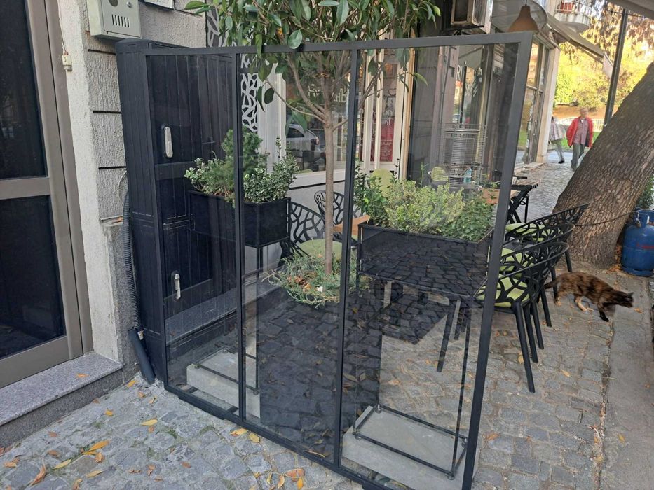 Метална преграда с поликарбонат