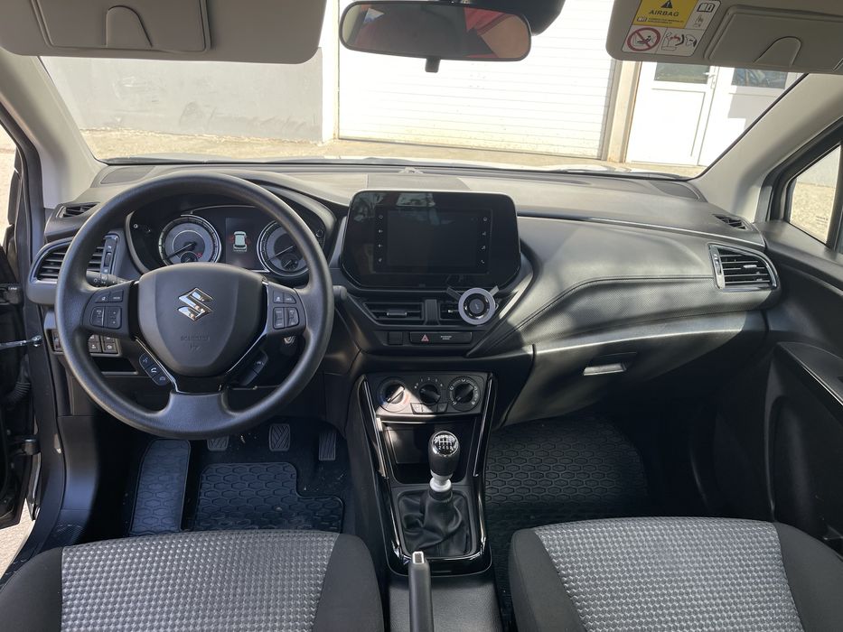 Suzuki S-cross 2023