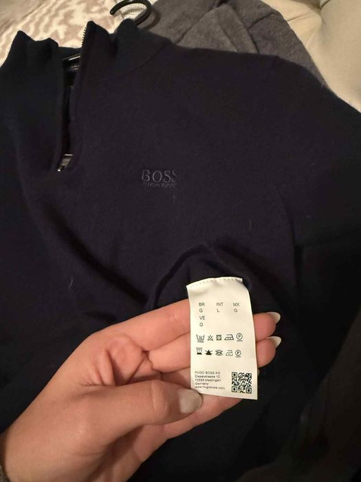 Вълнен пуловер Boss