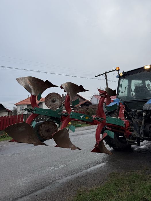 plug reversibil 3 brazde kverneland