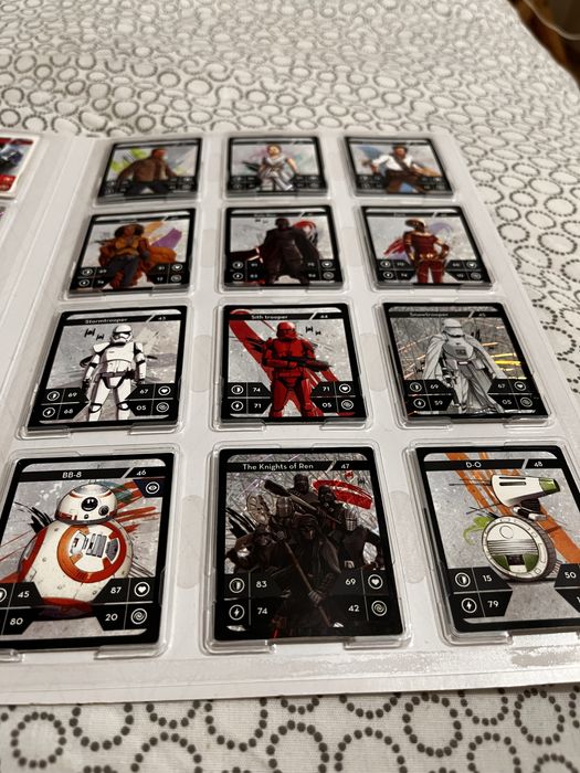Vând album de colecție STAR WARS COMPLET ediție limitată 2019