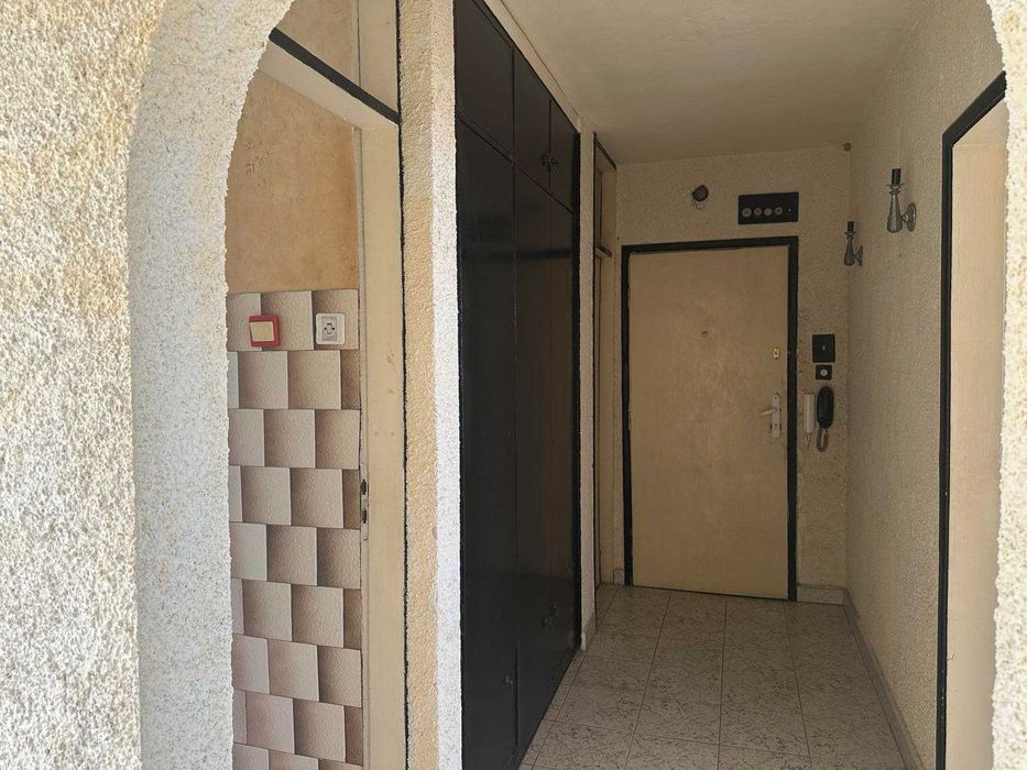 Продава се Тристаен апартамент в Стара Загора, Три чучура - юг - 75 кв.м за 1187 €/кв.м - Снимка #1