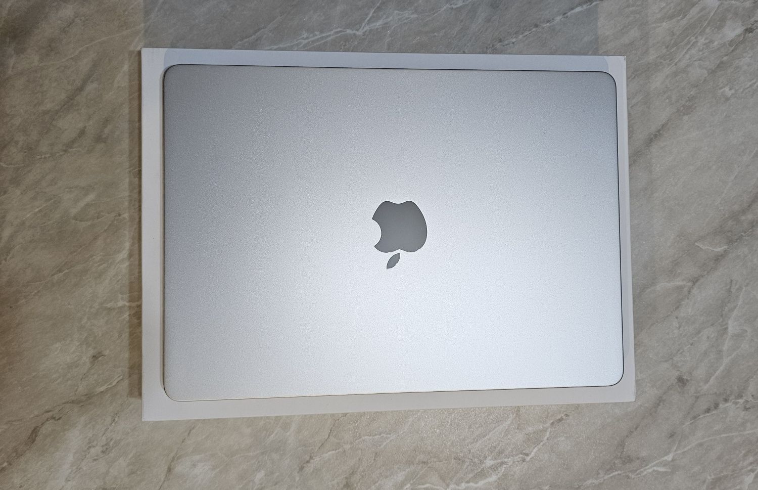 MacBook Air M3 16/512 1 цикл