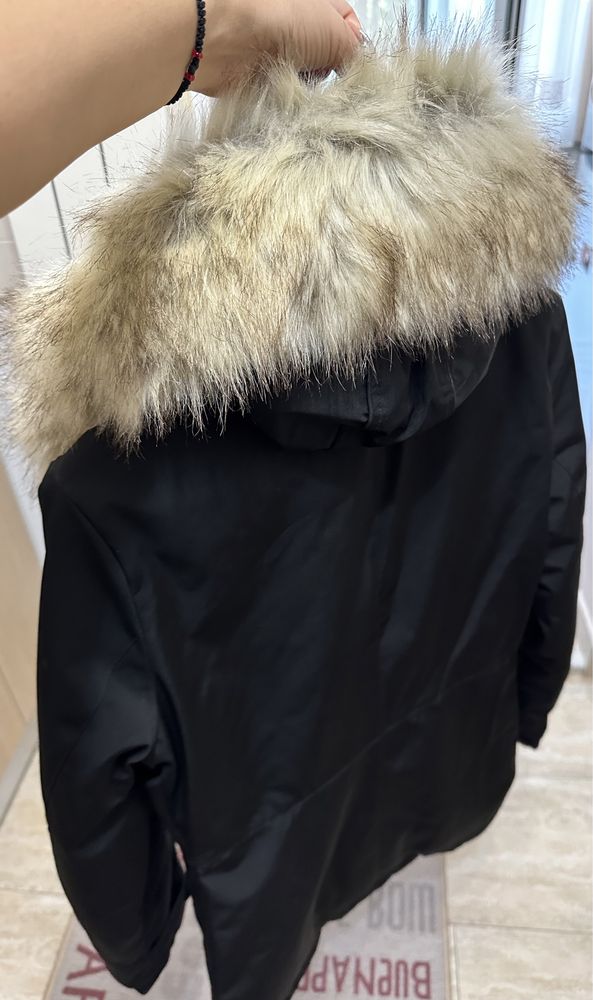 Geaca Zara tip parka