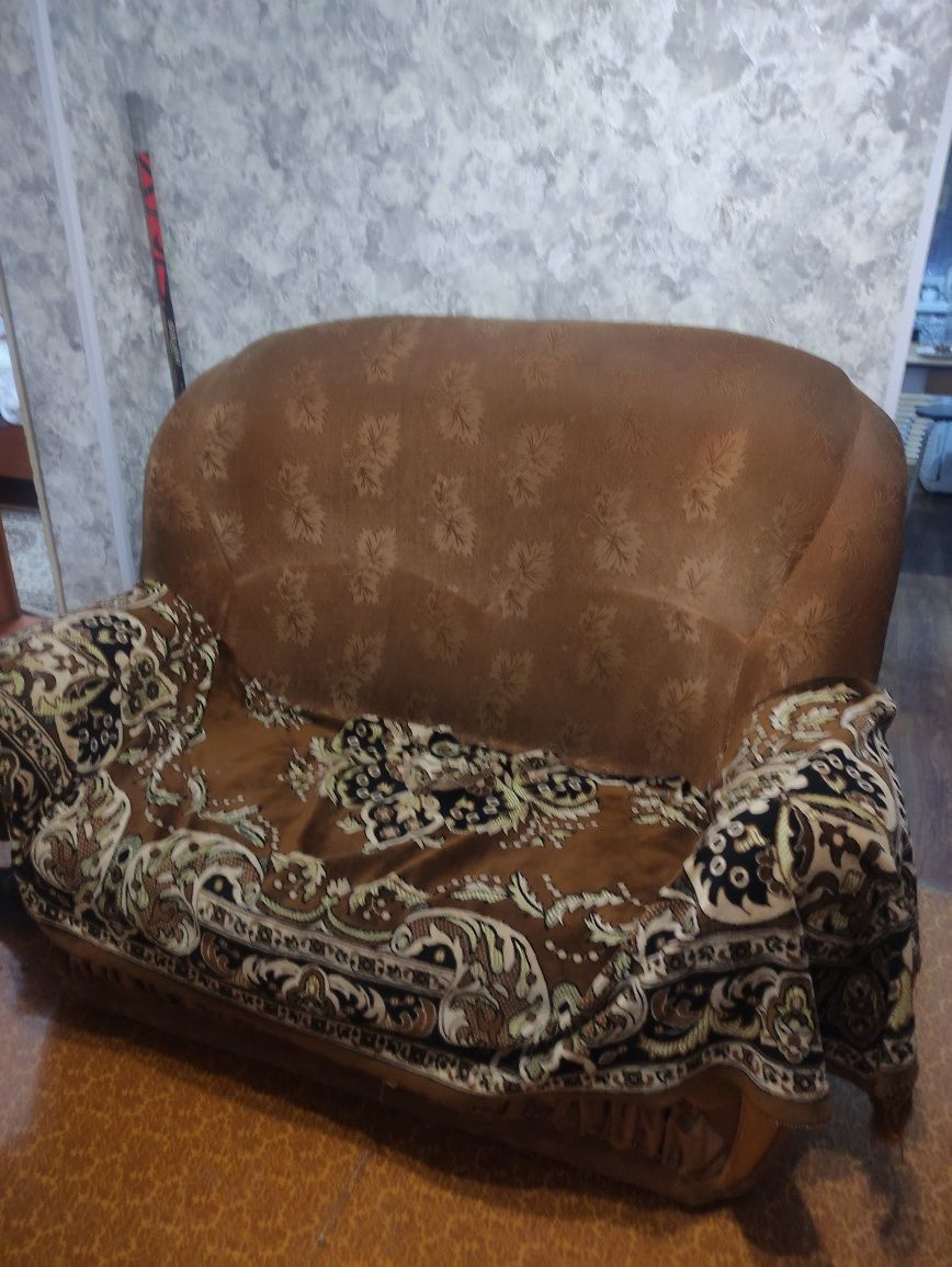 Продам мини диван