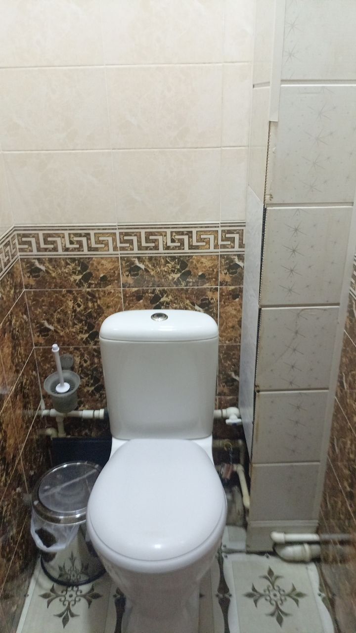 Квартира сотилади.