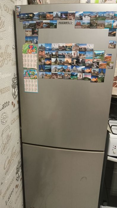 Холодильник в хорошем состоянии рабочий