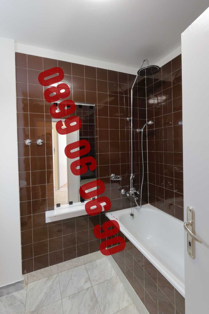 Дава се под наем Тристаен апартамент в София, Лозенец - 110 кв.м за 816 € - Снимка #6