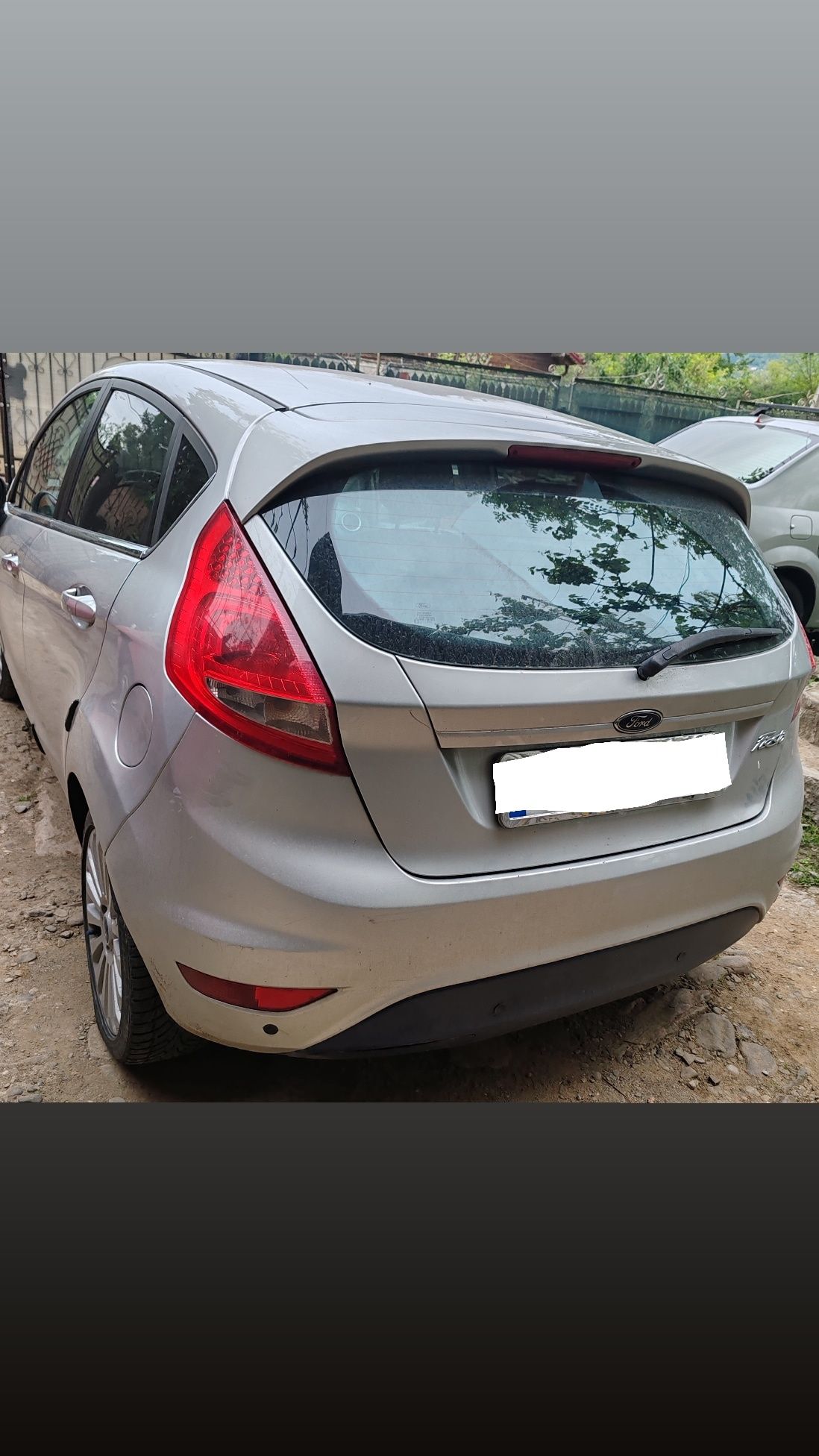 Haion + bară spate + senzori de parcare Ford fiesta vii