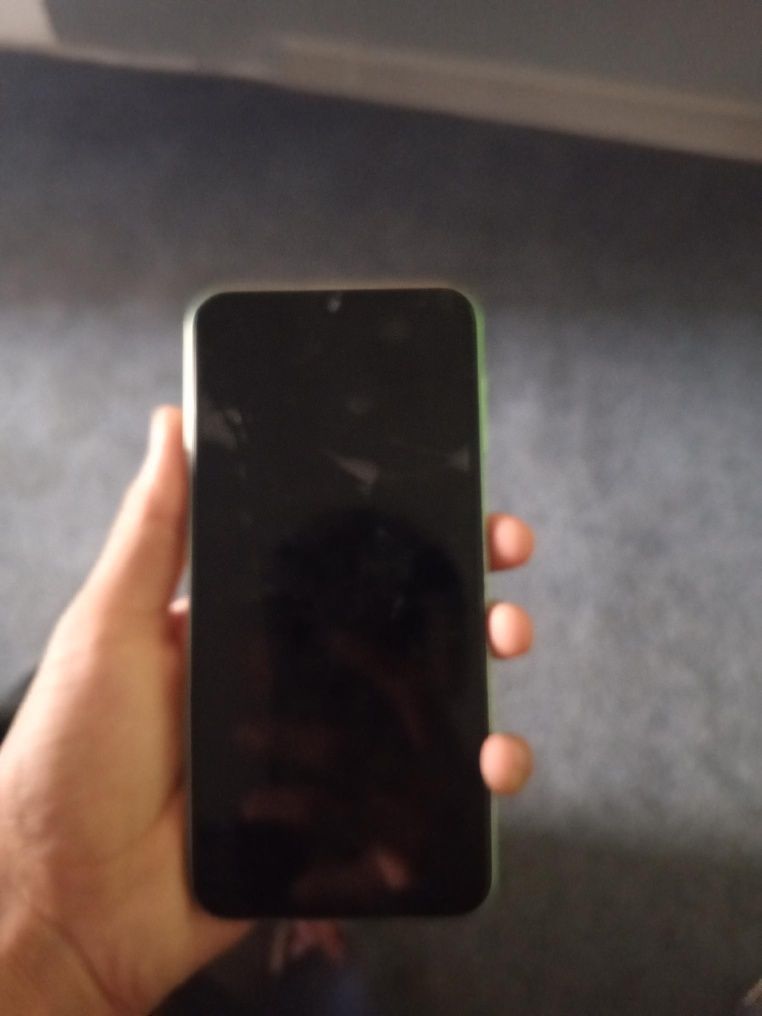 Samsung A24 sillu tel