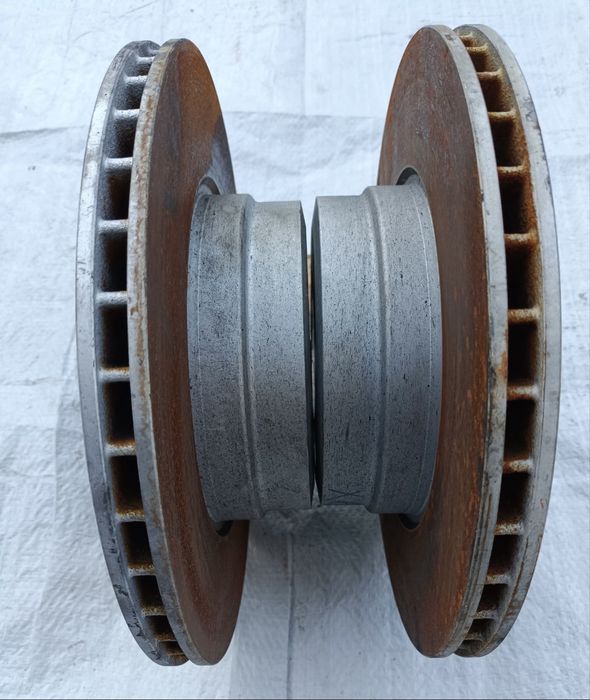 Тормозные диски с суппортами БМВ BMW X6 E71 N54.