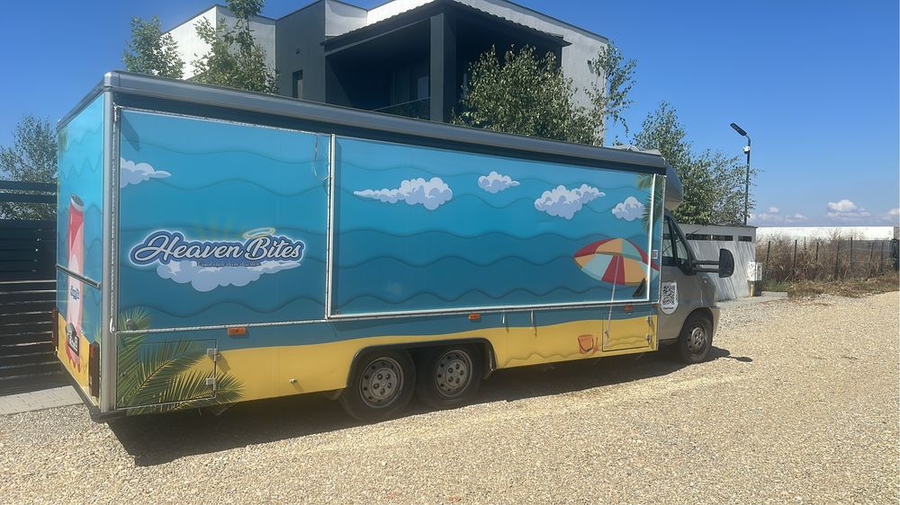 Inchiriere camioneta rulota food truck foodtruck