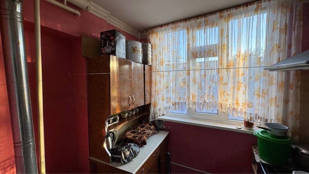Продается 4 ком. Квартира на 3 этаже площадью 80 кв.м.