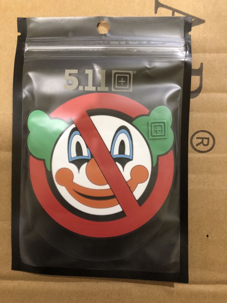 Нашивка 5.11 Tactical NO CLOWNS PATCH