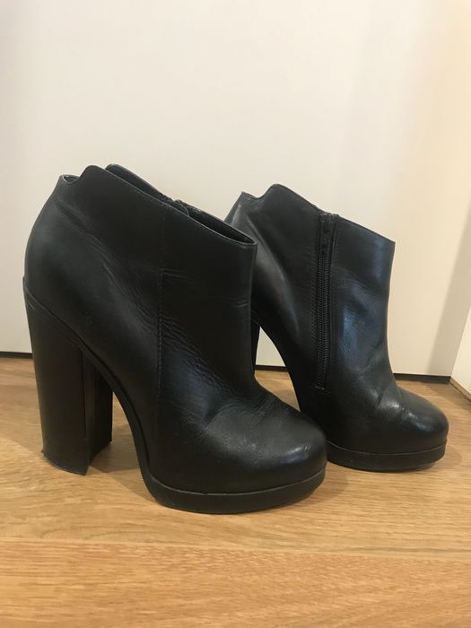 Botine River Island, piele naturala, marime 38-39