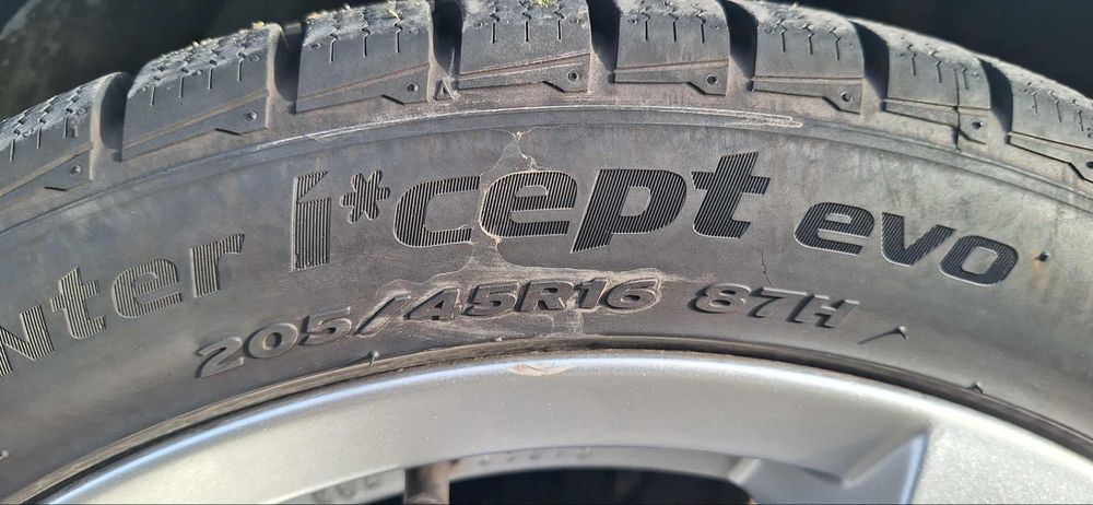 Продавам SEAT AROSA 1.0 бензин 2001г(КЛИМАТИК)Цена 1500лв