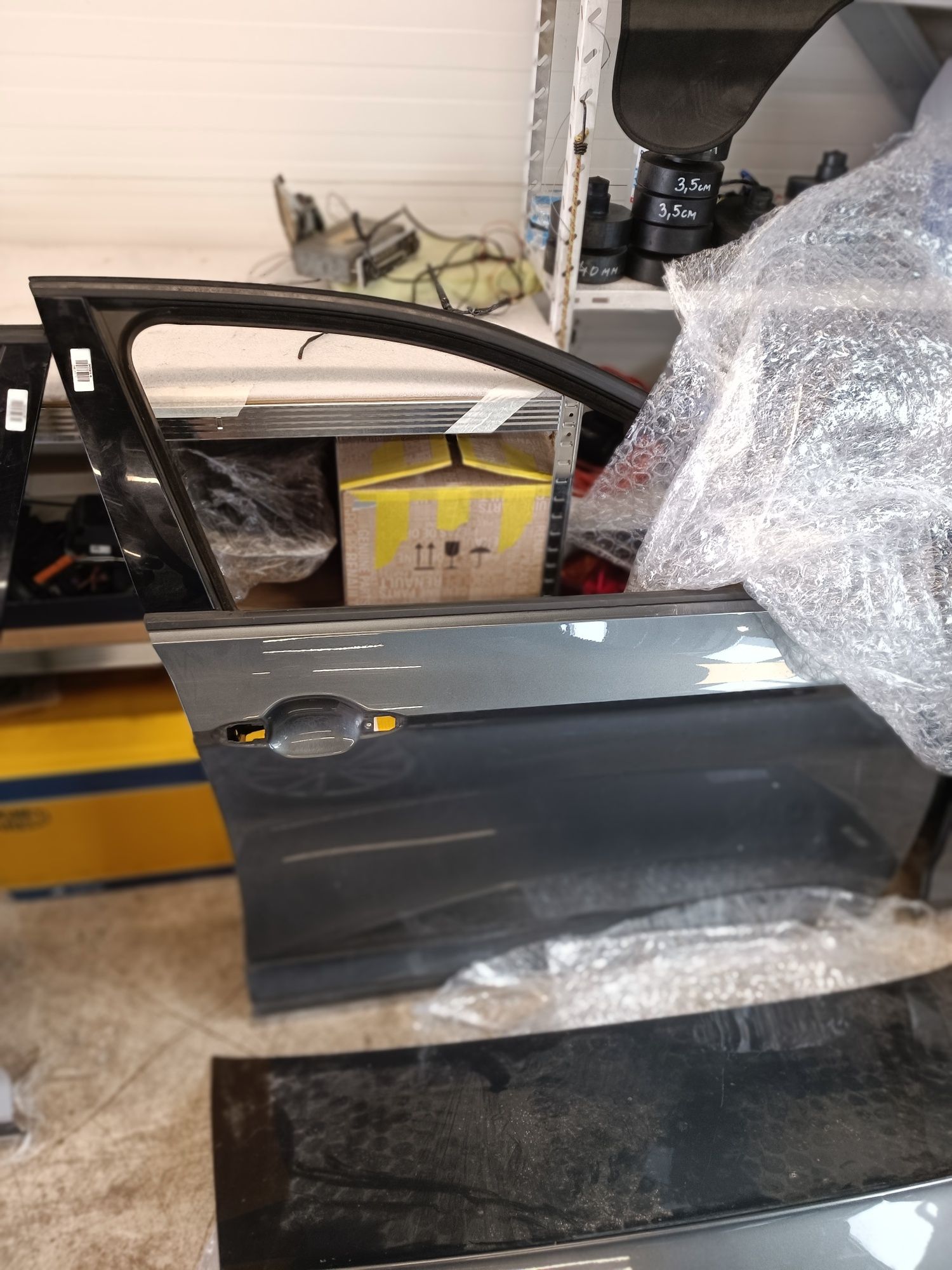 Врати и капаци за пасат 8 , passat b8