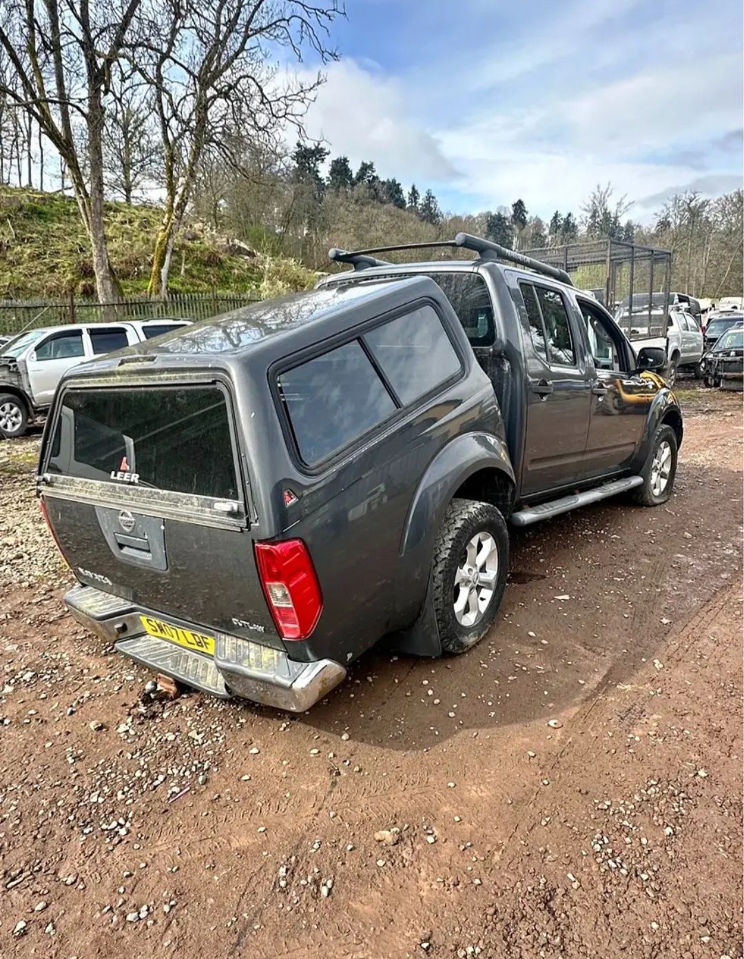Dezmembrez Nissan Navara D40 2010-2015 2.5 190 cp  YD25DDTi