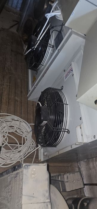 Холодильное оборудование для холодильного или морозильного