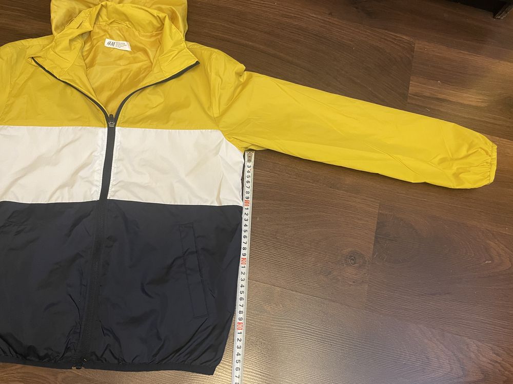 Ново Ветро и водозащитно яке, H&M 158см