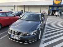 Vand Volkswagen Passat B7 2.0 140 cp 2012