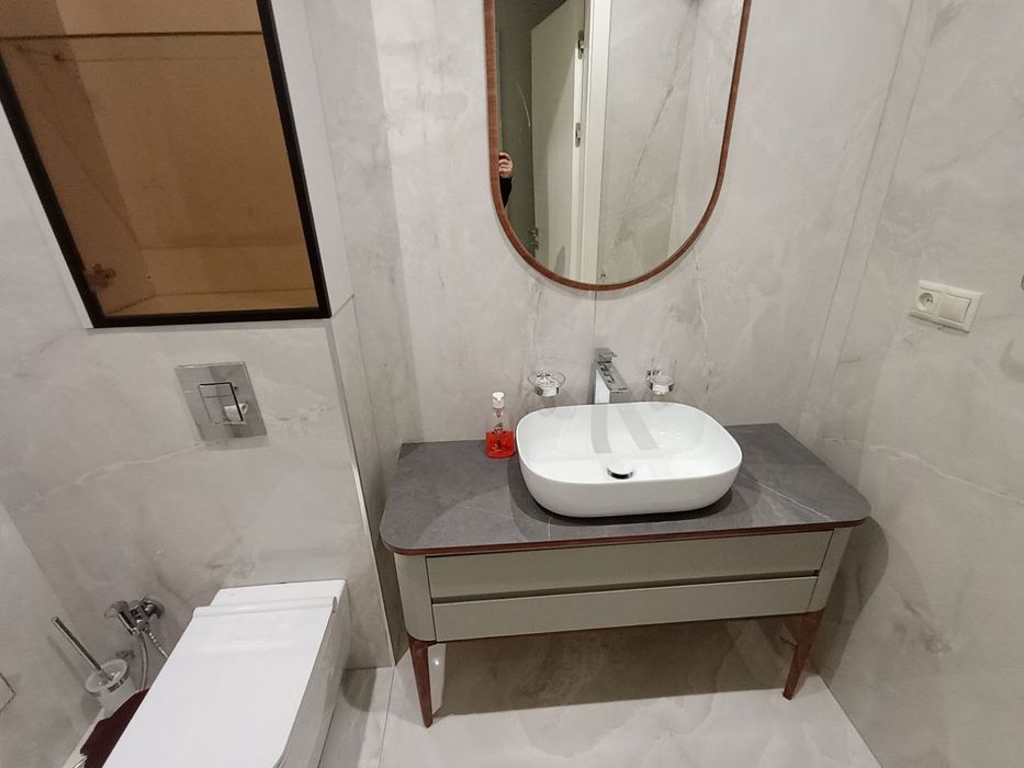 Mirabad Avenyuda 3 xonalik kvartira zudlik bilan arendaga beriladi!