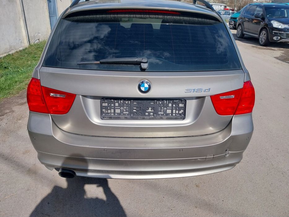 БМВ e91 e90 на части BMW 3 Е91 Е90 2009 Кожа FACE NAVI LCI